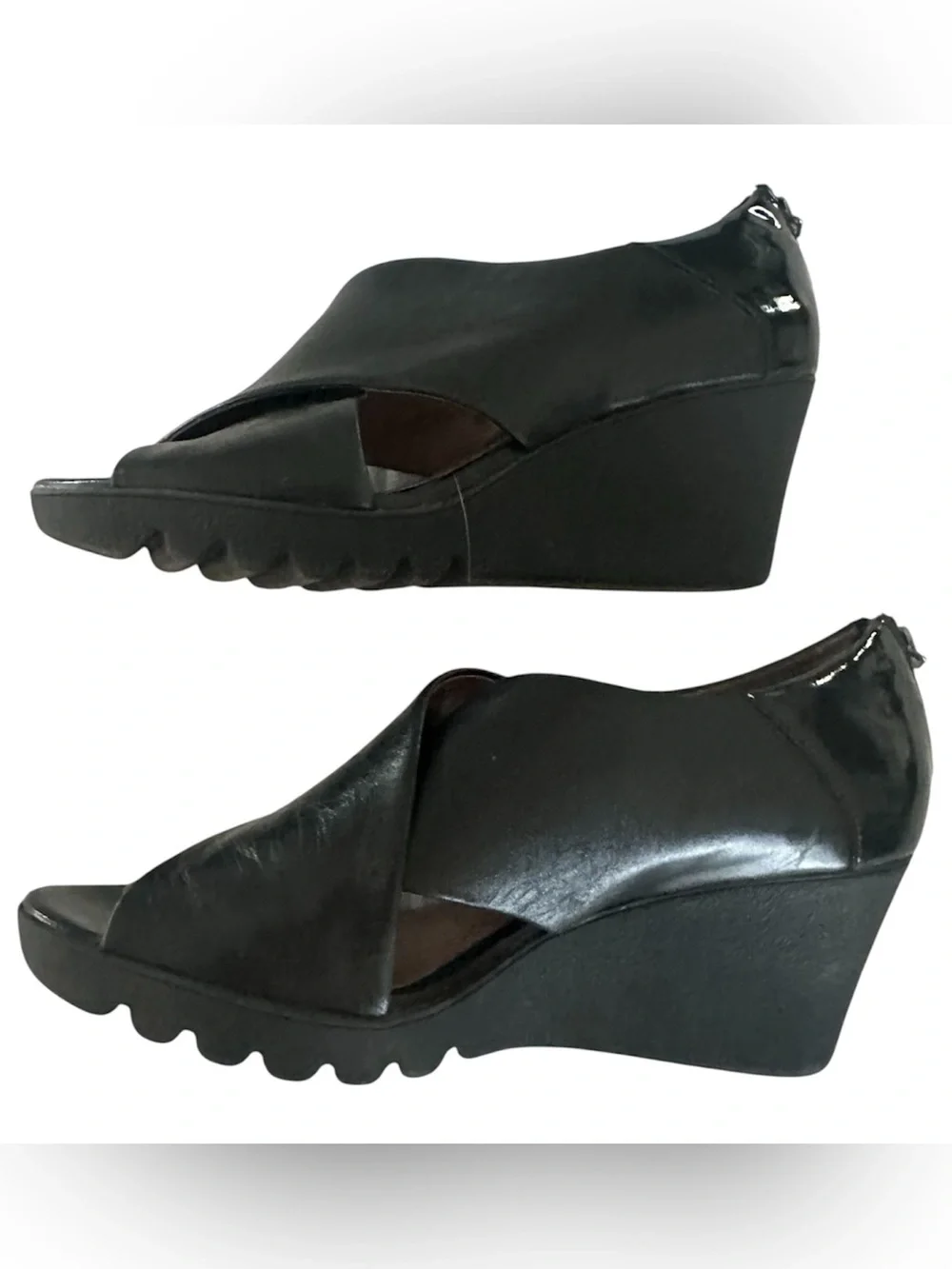 Donald J. Pliner Marti Black Leather Cross Strap Wedge Pumps Zip Back Close 6.5